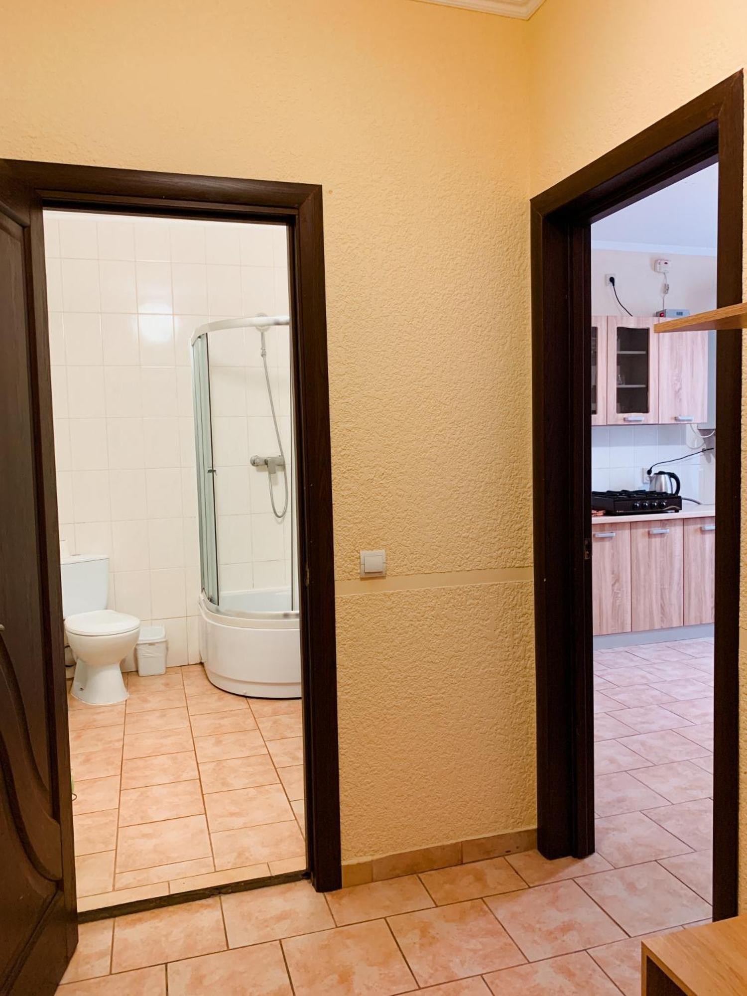 Apartments Domovik Мостова 5 Кв 38 Μουκάτσεβο Εξωτερικό φωτογραφία